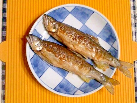 フライパンで鮎の塩焼き レシピ 作り方 By テツオ63 楽天レシピ フライパンで鮎の塩焼き レシピ 作り方 By テツオ63 楽天レシピ